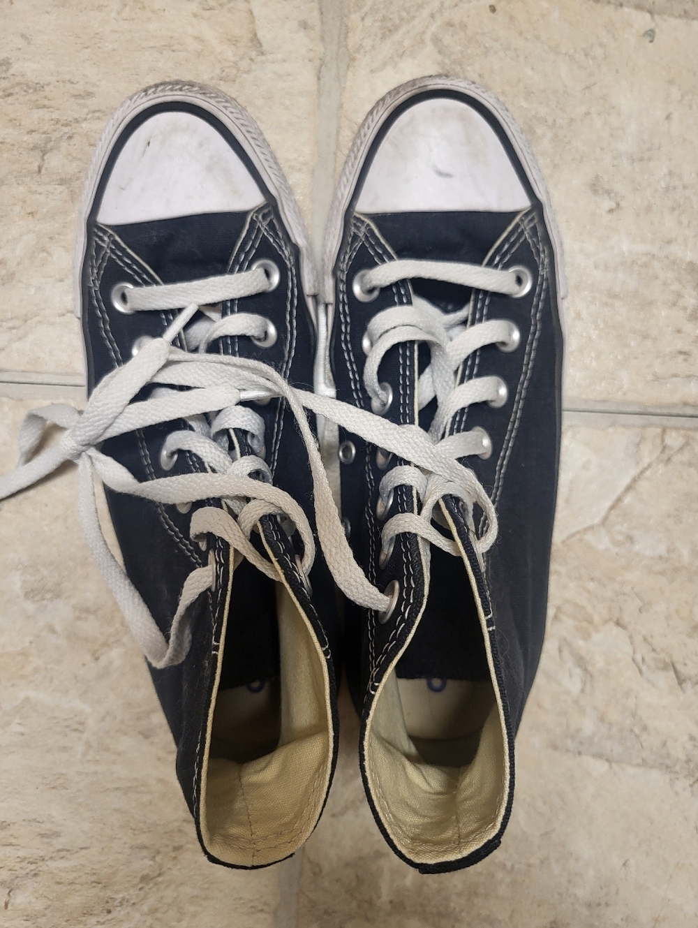 Converse High-tops